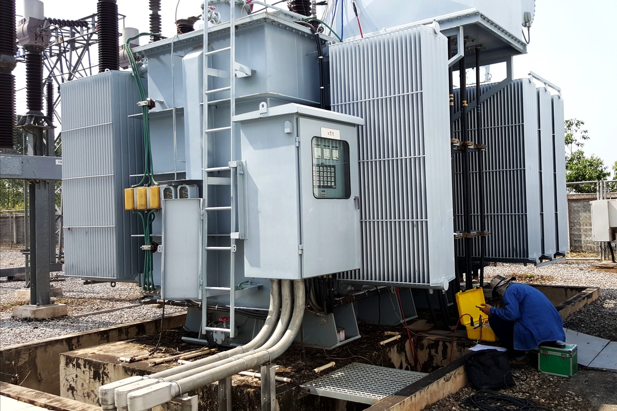 Электробезопасность непромышленных потребителей. Power Oil transformator. Shutterstock Power transformator. Тест электробезопасности 4 группа непромышленные